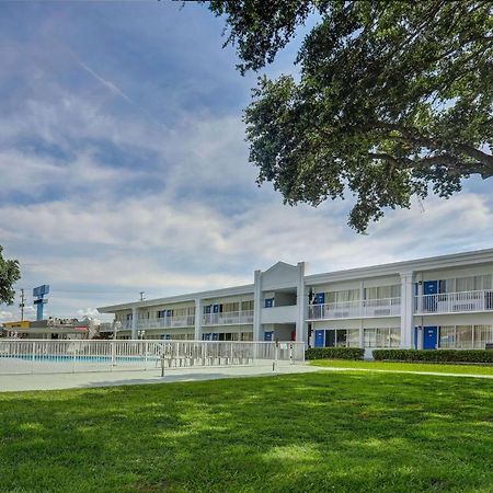 Motel 6-Jacksonville, Nc Экстерьер фото