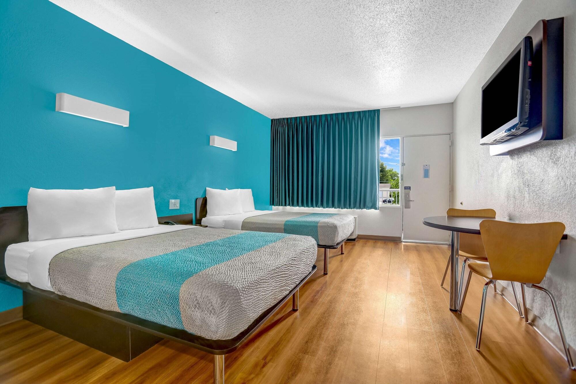 Motel 6-Jacksonville, Nc Экстерьер фото