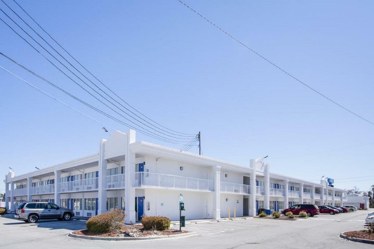 Motel 6-Jacksonville, Nc Экстерьер фото